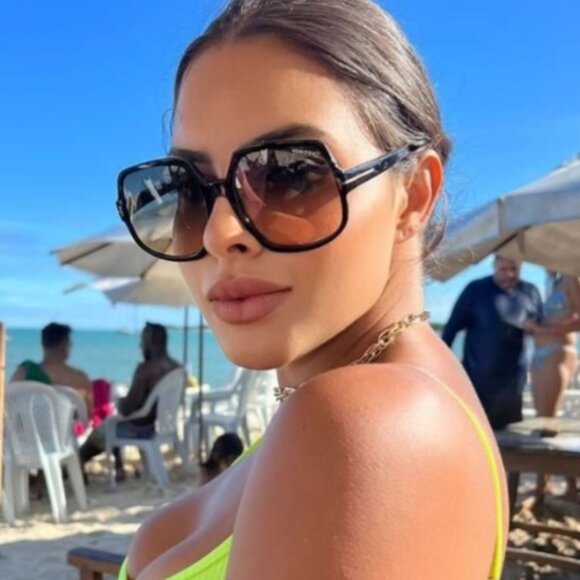 NEW TOM FORD SQUARE SUNGLASSES TOM FORD TF992 01B TOM FORD DELPHINE-02 FT0992/S - Picture 3 of 12